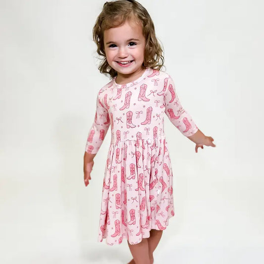 Boots and Bows 3/4 Sleeve Pocket Dress