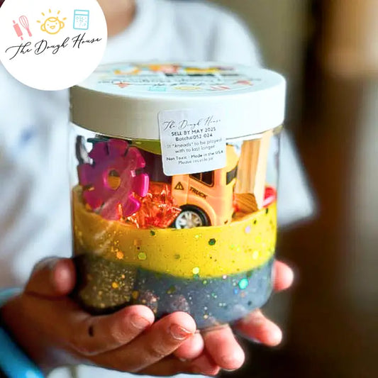 Super Size Contruction Magical Dough Jar